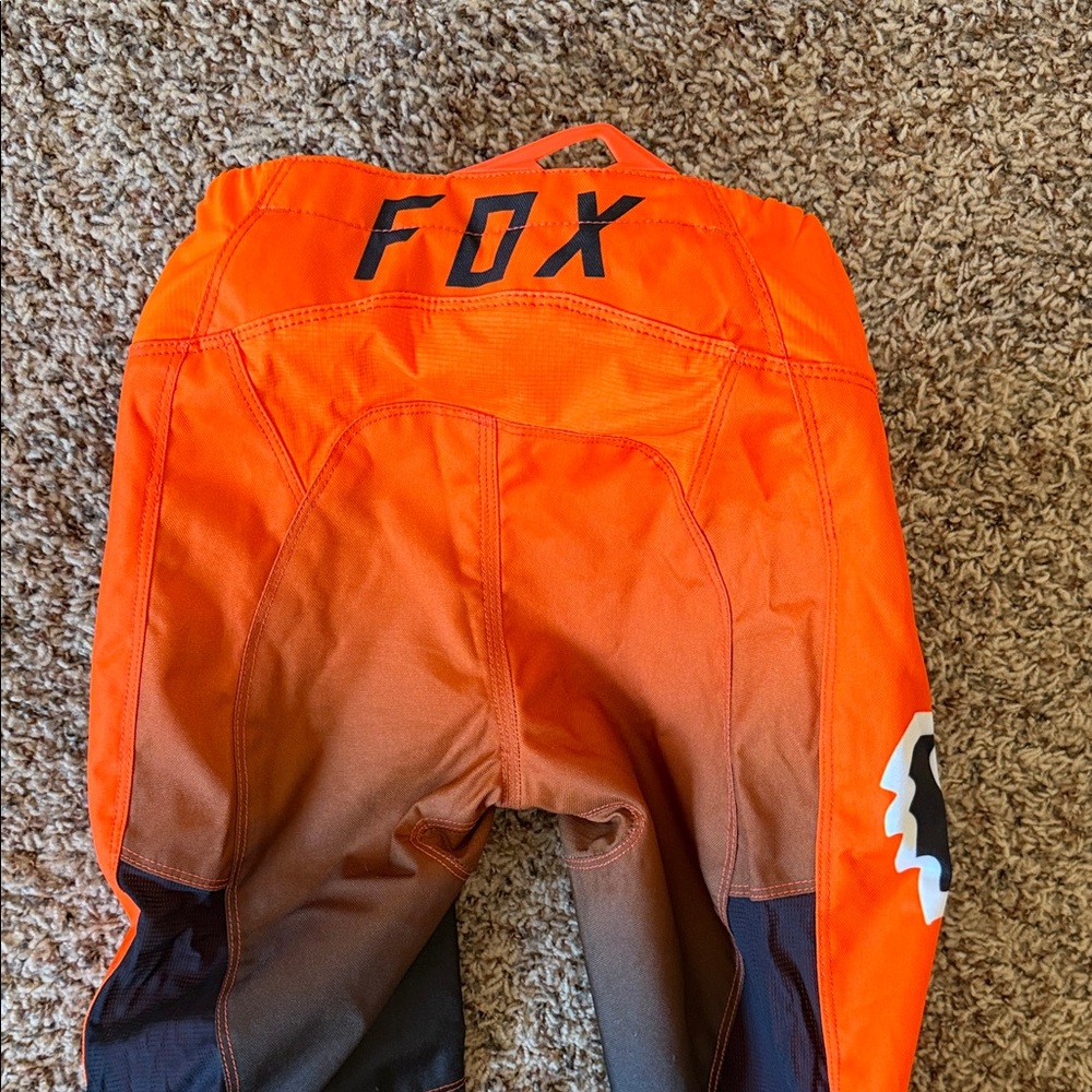 Fox Kids Bright Orange and Black MX Pants Size 26Y - Picture 4 of 5